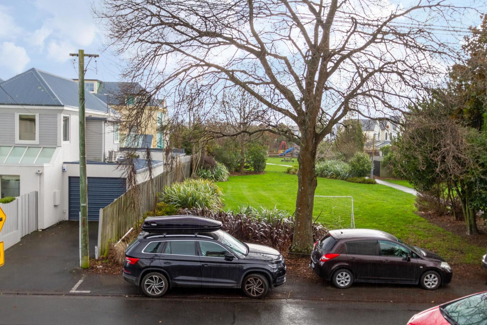 Warm Chch Apartment Park View & Garage Parking Christchurch Exterior photo
